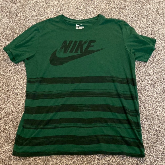 Green Nike Striped Shirt Large - Picture 1 of 4